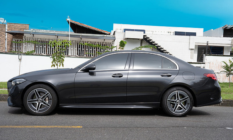Mercedes-Benz Clase ...