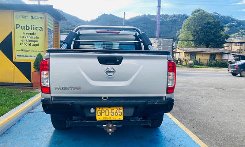 Nissan Np300 Frontie...