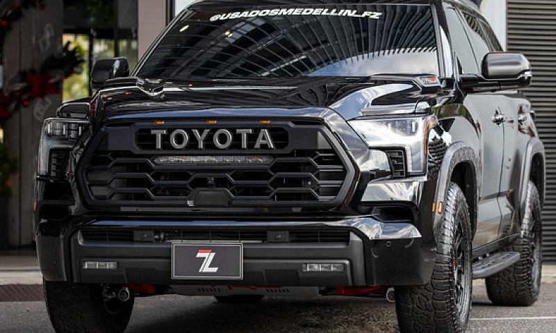 Toyota Sequoia Trd P...