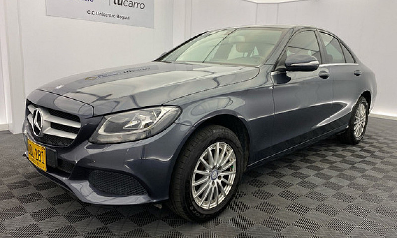 Mercedes-Benz Clase ...