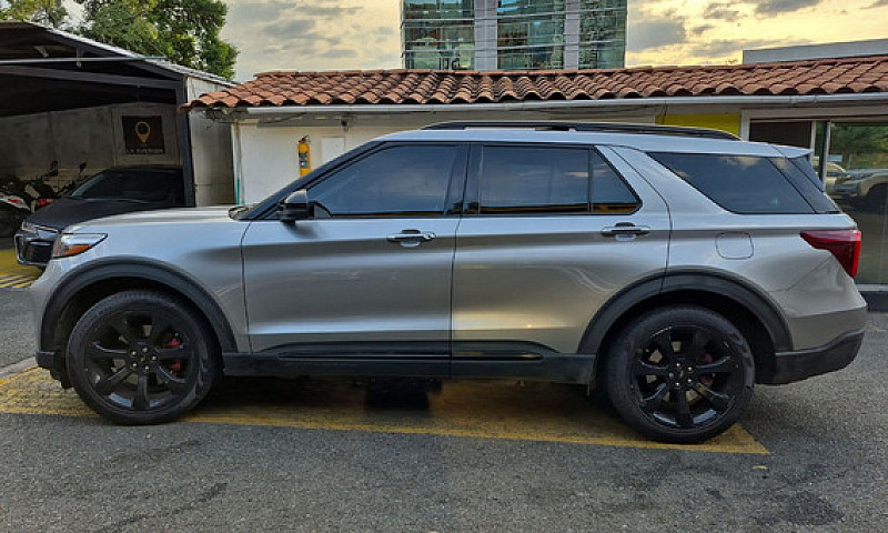 Ford Explorer 3.0 St...