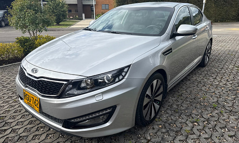 Kia Optima 2.4...