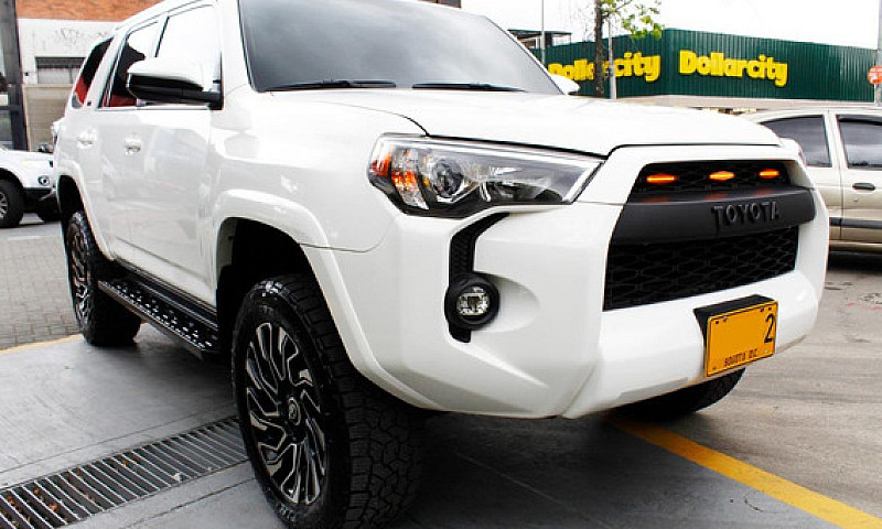 Toyota 4Runner 4.0 S...