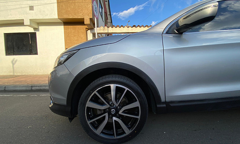 Nissan Qashqai 2.0 E...