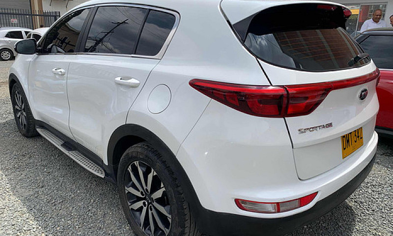 Kia Sportage 2.0L Ga...