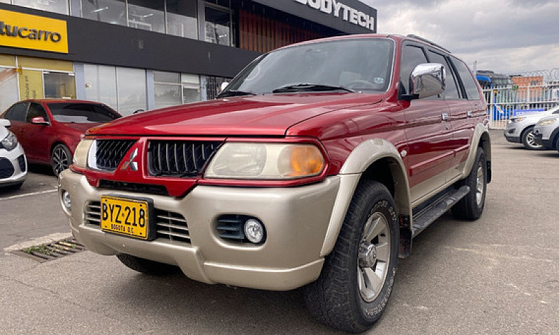 Mitsubishi  Navita 3...