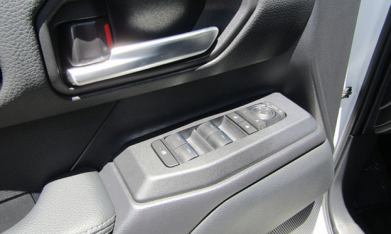 Toyota Prado 2.4 Txl...