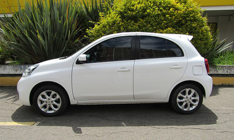 Nissan March 1.6 Sen...