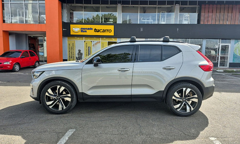 Volvo Xc40 2.0 B5 Hi...