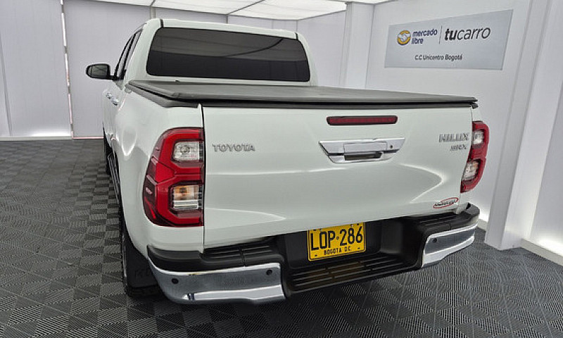 Toyota Hilux 2.8I Bl...