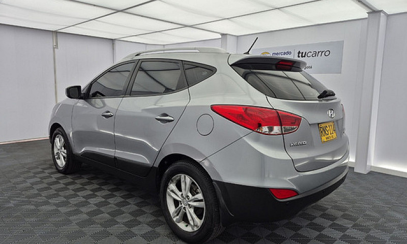 Hyundai Tucson Ix-35...