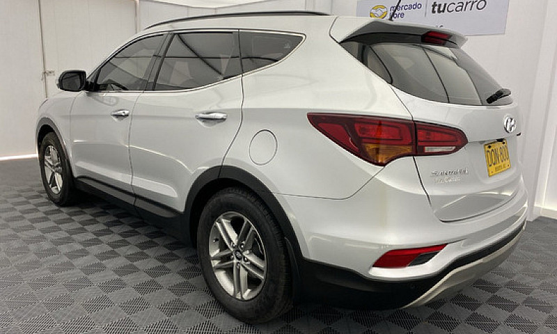 Hyundai Santa Fe 2.4...