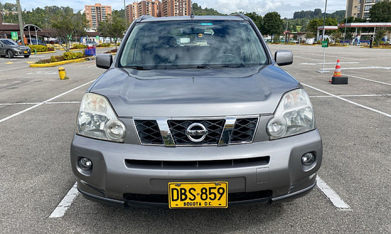 Nissan X Trail I 2.5...