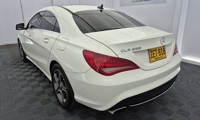 Mercedes-Benz Clase ...