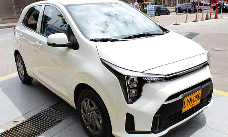 Kia Picanto Zenith 2...