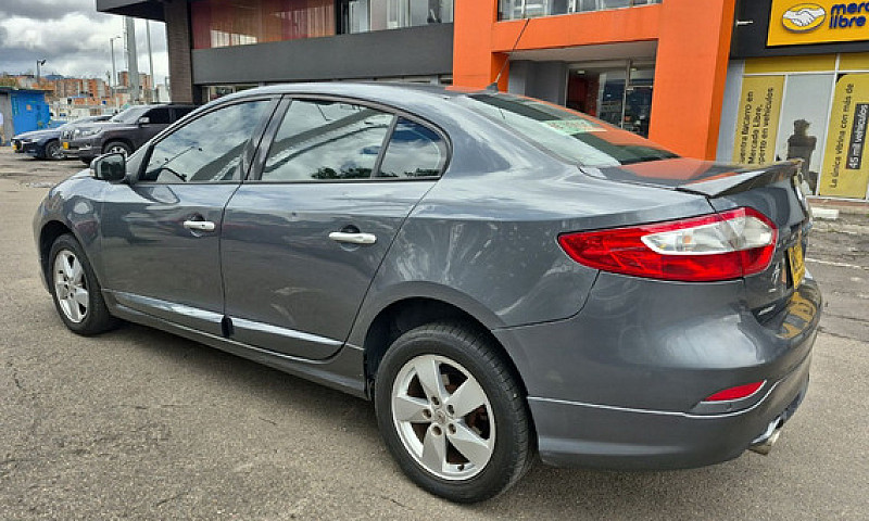 Renault Fluence 2.0 ...