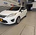Vendo Ford Fiesta Blanco 2011
