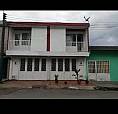 Casa Con Dos Apartementos Con Garaje O Local C/U