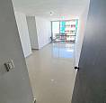 Arriendo Apto Estrato 3; Cuenta Con 2 Alcobas Con Aire Acondicionado Incluido, 1 Cuarto Estudio.