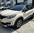 Renault Captur Intens Automática 2017