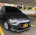 Hermoso Mazda 2 Tachback 2019
