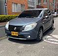 Renault Sandero 2010