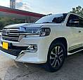 Toyota Sahara Land Cruiser 200 - 2011