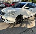 Nissan Versa Aut 2014