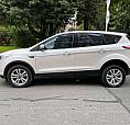 Brillante Ford Escape En Maravilloso Estado