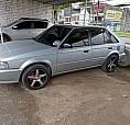 Mazda 323 Modelo 2003
