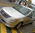Logan Familier Modelo 2014 Aire Rines En Exelentes Condiciones.