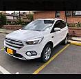 Hermosa Ford Escape 2018
