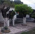 Casa Grande Con Patio Y Lote