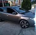 Hermoso Kia Cerato Forte