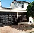 Casa De Dos Pisos Barrio Remanso Alto