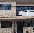 Vendo Casa De 2 Pisos , Con 2 Apartamentos De 3 Habitaciones , Nueva