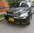 Logan Familier Full Equipo
