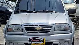Chevrolet
Linea      Grand Vitara    
Modelo     2008
Color       Gris Plata
Kilometraje   118.000
Caja    Mot  2000