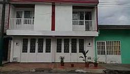 Casa Con Dos Apartementos Con Garaje O Local C/U