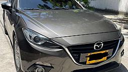 Se Vende Mazda 3.