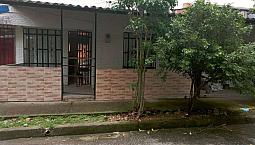Aproveche!!  Se Vende O Se Permuta Excelente Y Amplia Casa En El Sector Urbanizacion Charrascal