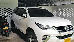 Toyota Fortuner Srv