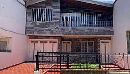 Se Arrienda Casa En Rionegro (Antioquia) A 4 Cuadras Del Parque