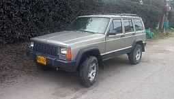 Jeep Cherokee Laredo 4.0 Original  Siempre  Gasolina Mod 1994