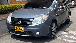 Renault Sandero 2010