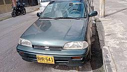 Como Nuevo Chevrolet Swit 1996 Sedan Verde Oliva
