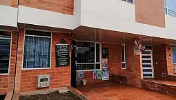 Vendo Hermosa Casa En El Barrio Granja Sur