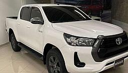 Vendo Toyta Hilux 2.7 2023 Mecancia