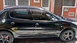 Peugeot 207Compac 2010