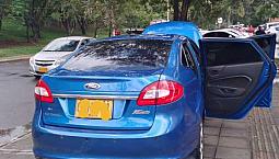 Vendo Ford Fiesta